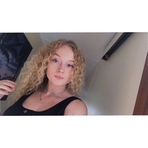 Meet your Posher, Indigo